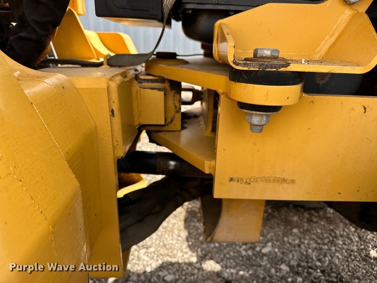 image for item EG1482 1999 Vermeer  LM42 cable plow