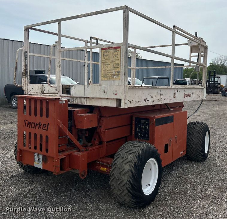 image for item EG1495 1997 Snorkel SRH-2584HD scissor lift