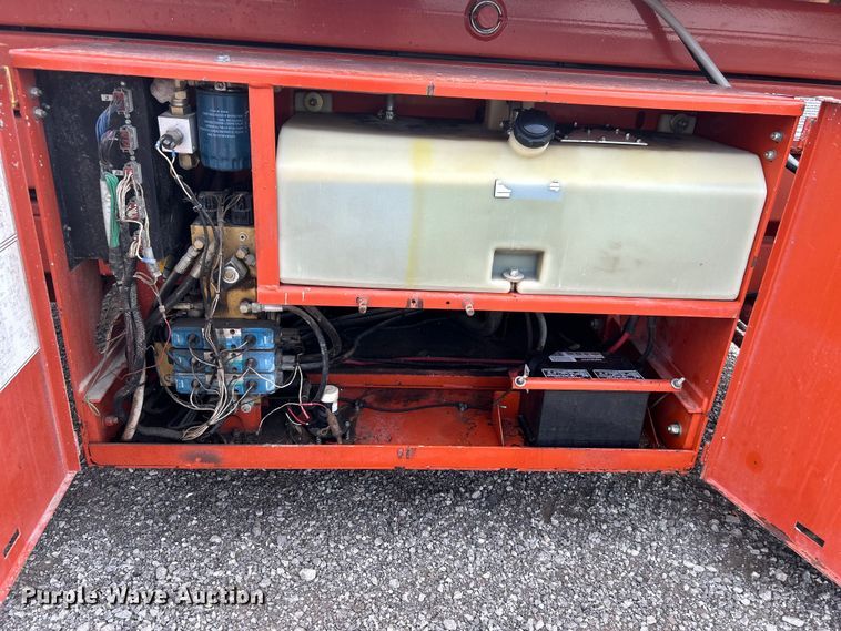 image for item EG1495 1997 Snorkel SRH-2584HD scissor lift