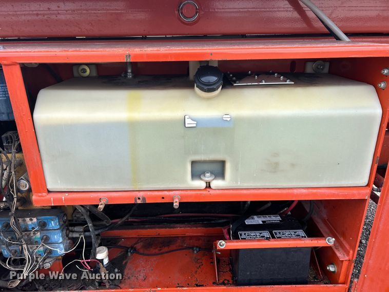 image for item EG1495 1997 Snorkel SRH-2584HD scissor lift