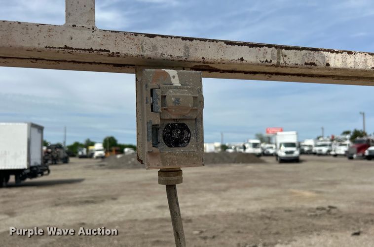 image for item EG1495 1997 Snorkel SRH-2584HD scissor lift