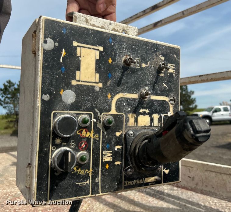 image for item EG1495 1997 Snorkel SRH-2584HD scissor lift