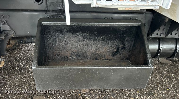 image for item EG1501 2015 Freightliner  Business Class M2 dump truck