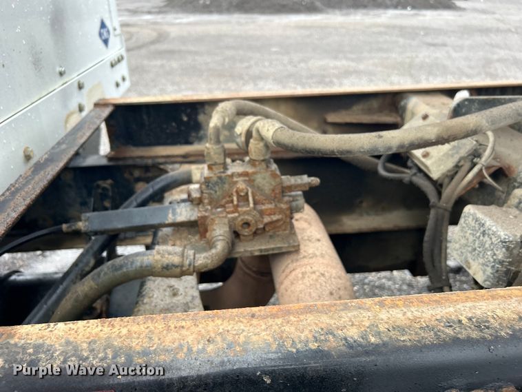 image for item EG1501 2015 Freightliner  Business Class M2 dump truck