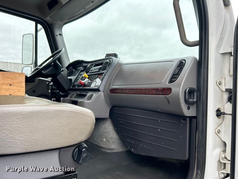 image for item EG1501 2015 Freightliner  Business Class M2 dump truck