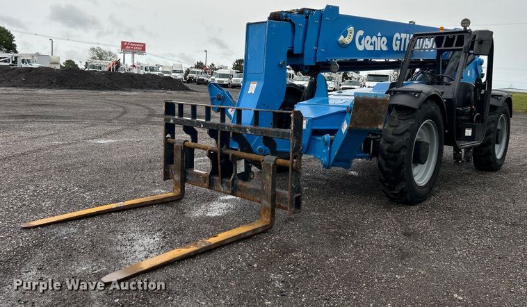 image for item EG1503 2018 Genie GTH-1056 telehandler