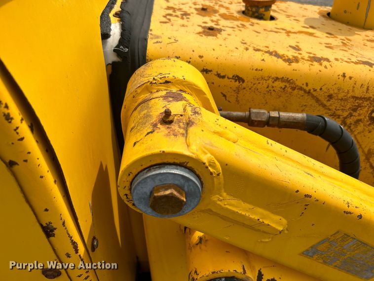 image for item EG1514 1975 Ford 550 backhoe