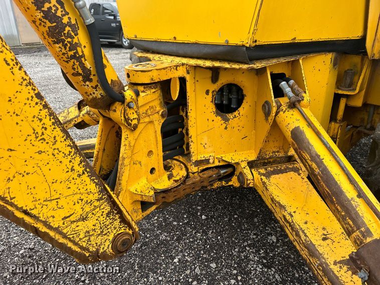 image for item EG1514 1975 Ford 550 backhoe
