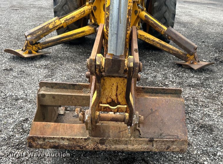 image for item EG1514 1975 Ford 550 backhoe