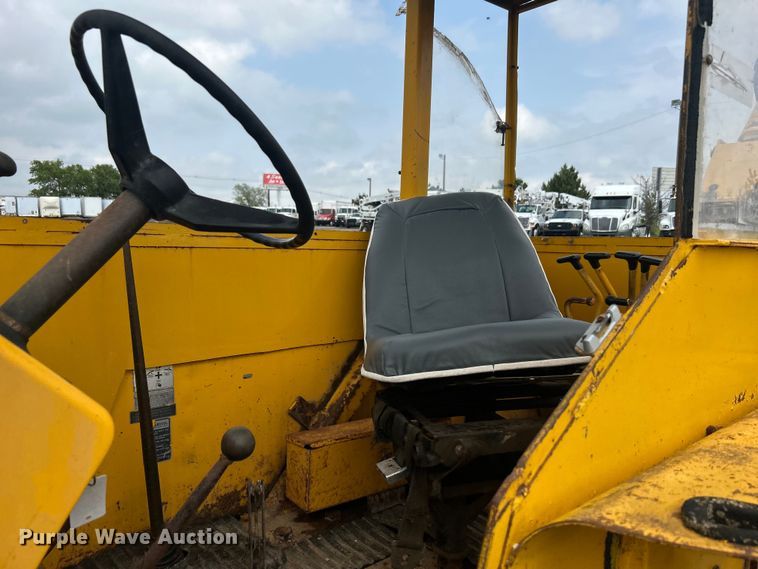 image for item EG1514 1975 Ford 550 backhoe