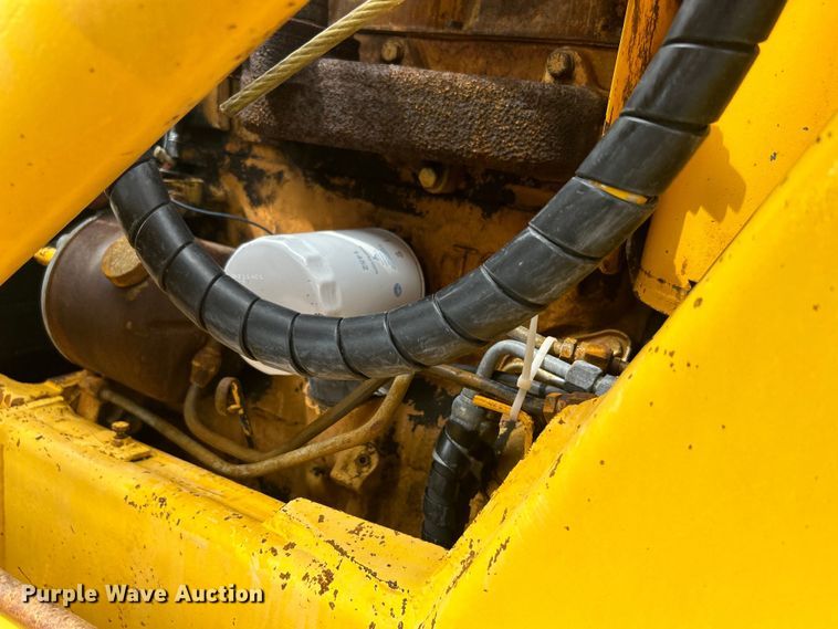 image for item EG1514 1975 Ford 550 backhoe