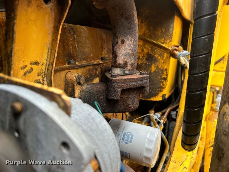 image for item EG1514 1975 Ford 550 backhoe