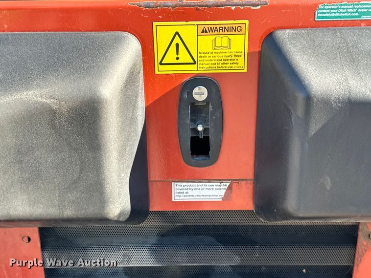 image for item EH3867 2020 Ditch Witch SK1050 compact utility loader