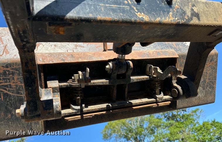 image for item EH3867 2020 Ditch Witch SK1050 compact utility loader