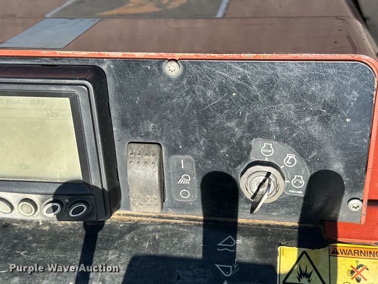 image for item EH3867 2020 Ditch Witch SK1050 compact utility loader