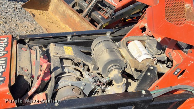 image for item EH3867 2020 Ditch Witch SK1050 compact utility loader