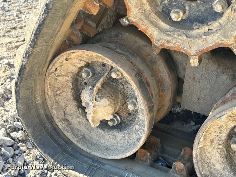 image for item EH3867 2020 Ditch Witch SK1050 compact utility loader