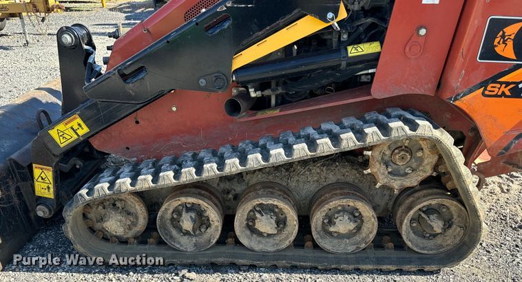 image for item EH3867 2020 Ditch Witch SK1050 compact utility loader