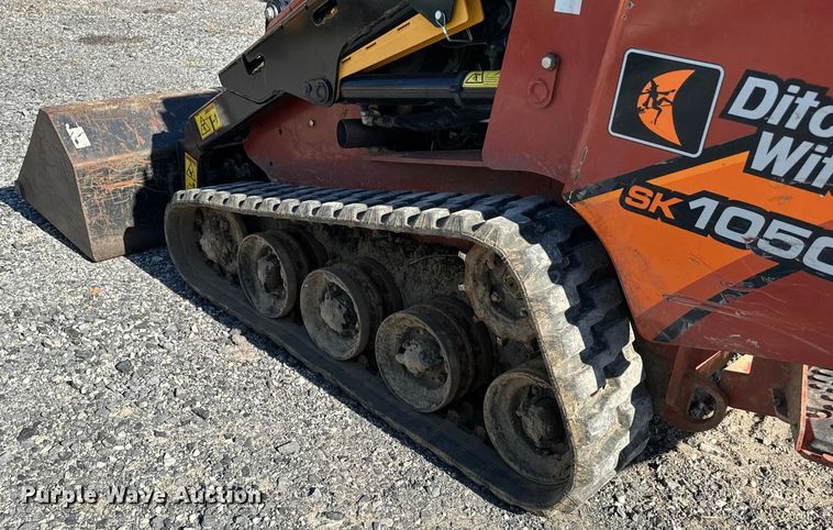image for item EH3867 2020 Ditch Witch SK1050 compact utility loader