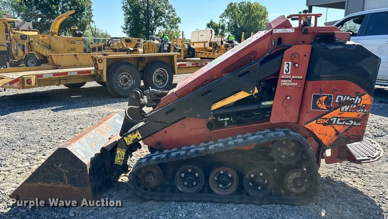 image for item EH3868 2017 Ditch Witch Sk1050 compact utility loader