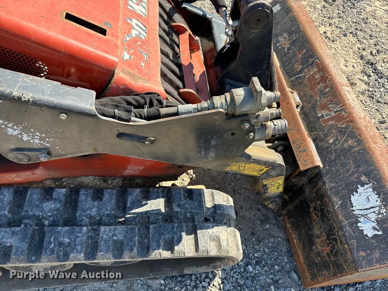 image for item EH3868 2017 Ditch Witch Sk1050 compact utility loader