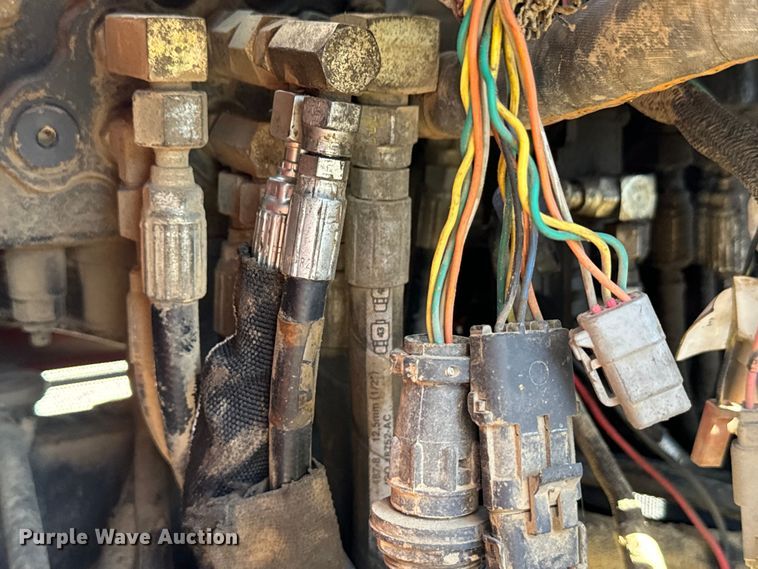 image for item EH3868 2017 Ditch Witch Sk1050 compact utility loader