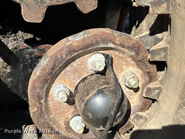 image for item EH3868 2017 Ditch Witch Sk1050 compact utility loader