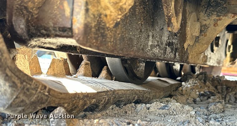 image for item EH3868 2017 Ditch Witch Sk1050 compact utility loader