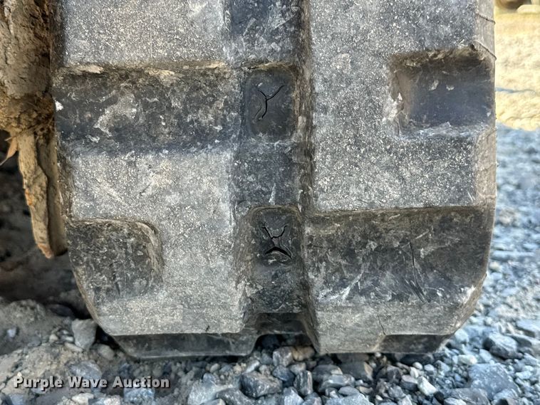 image for item EH3868 2017 Ditch Witch Sk1050 compact utility loader