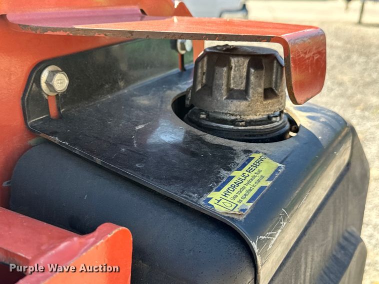 image for item EH3869 2019 Ditch Witch  SK1050 compact utility loader