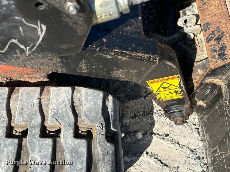 image for item EH3869 2019 Ditch Witch  SK1050 compact utility loader