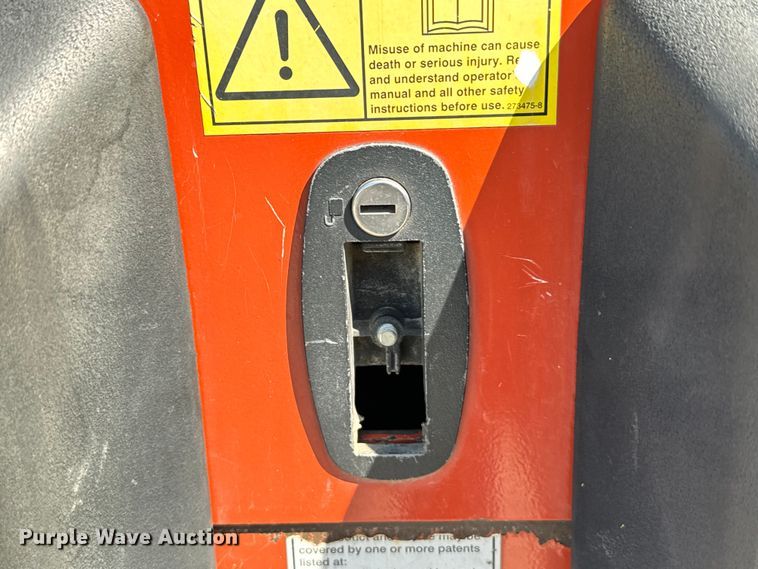 image for item EH3869 2019 Ditch Witch  SK1050 compact utility loader