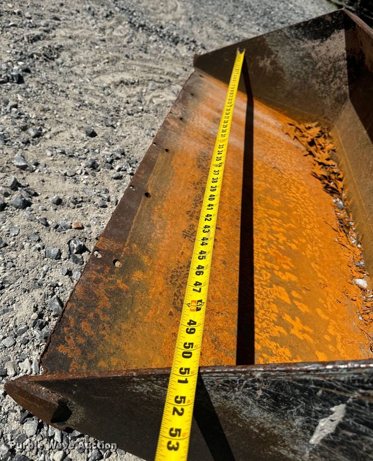 image for item EH3869 2019 Ditch Witch  SK1050 compact utility loader