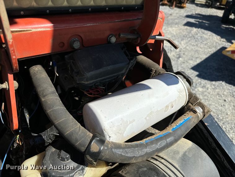 image for item EH3869 2019 Ditch Witch  SK1050 compact utility loader