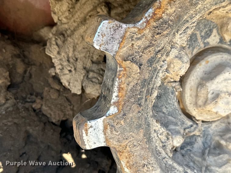 image for item EH3869 2019 Ditch Witch  SK1050 compact utility loader