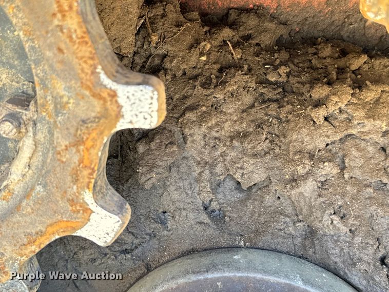 image for item EH3869 2019 Ditch Witch  SK1050 compact utility loader