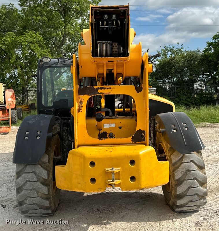 image for item EH3871 2016 JCB 510-56 telehandler
