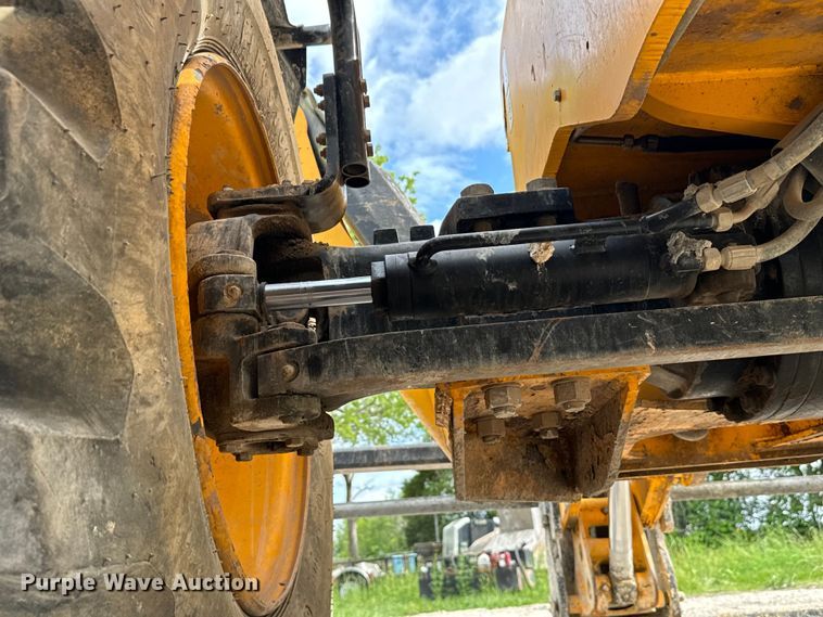 image for item EH3871 2016 JCB 510-56 telehandler