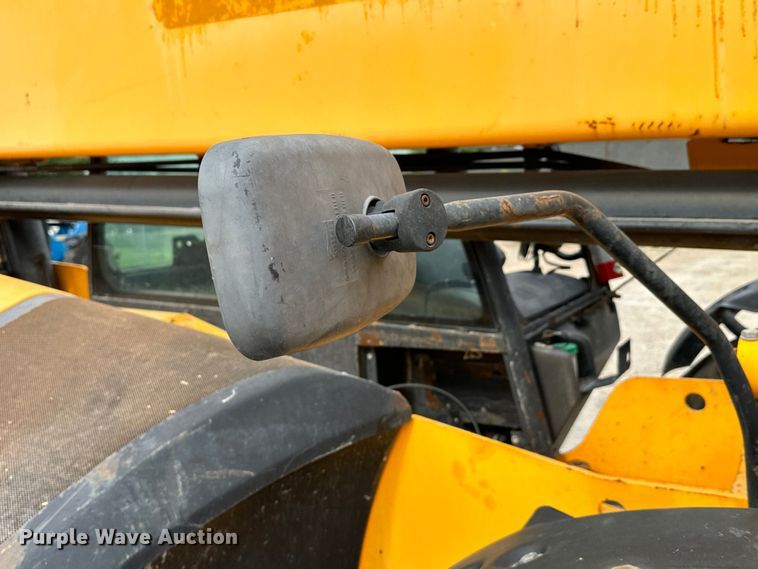 image for item EH3871 2016 JCB 510-56 telehandler
