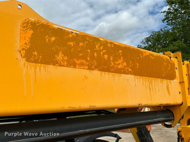 image for item EH3871 2016 JCB 510-56 telehandler