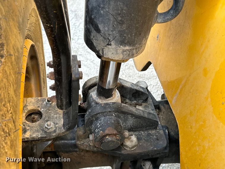 image for item EH3871 2016 JCB 510-56 telehandler