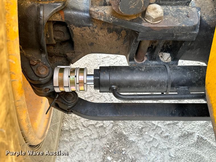 image for item EH3871 2016 JCB 510-56 telehandler