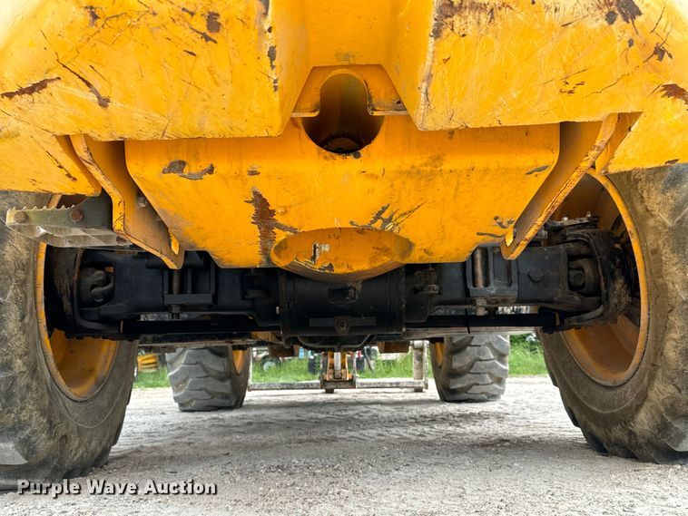 image for item EH3871 2016 JCB 510-56 telehandler