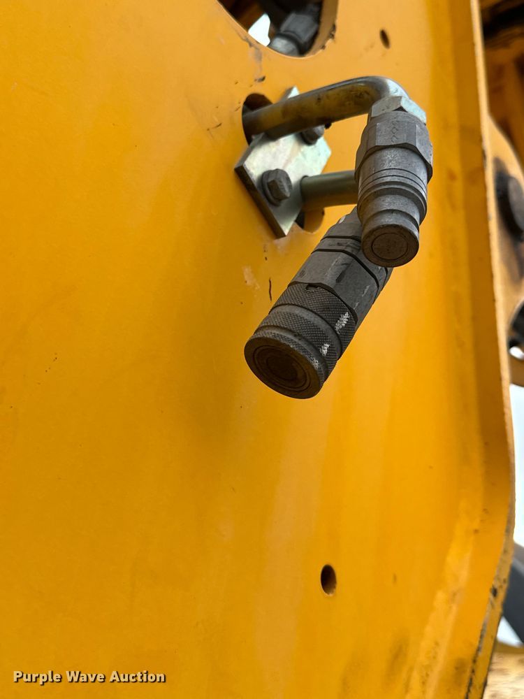 image for item EH3871 2016 JCB 510-56 telehandler