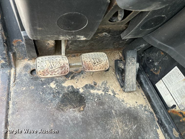 image for item EH3871 2016 JCB 510-56 telehandler