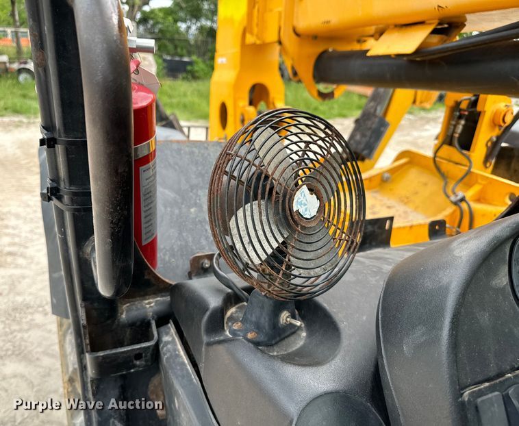 image for item EH3871 2016 JCB 510-56 telehandler