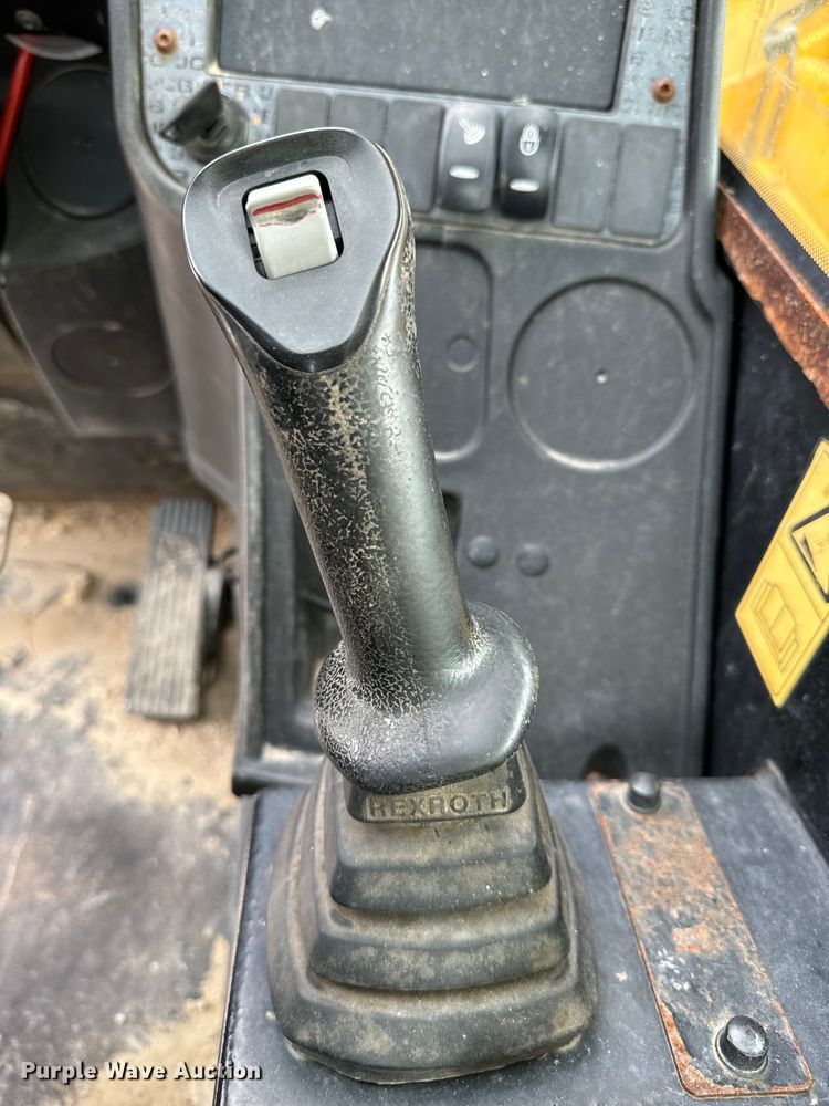 image for item EH3871 2016 JCB 510-56 telehandler