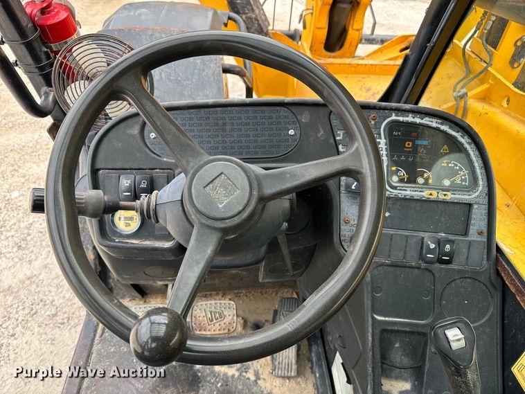 image for item EH3871 2016 JCB 510-56 telehandler