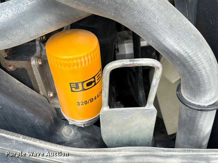 image for item EH3871 2016 JCB 510-56 telehandler