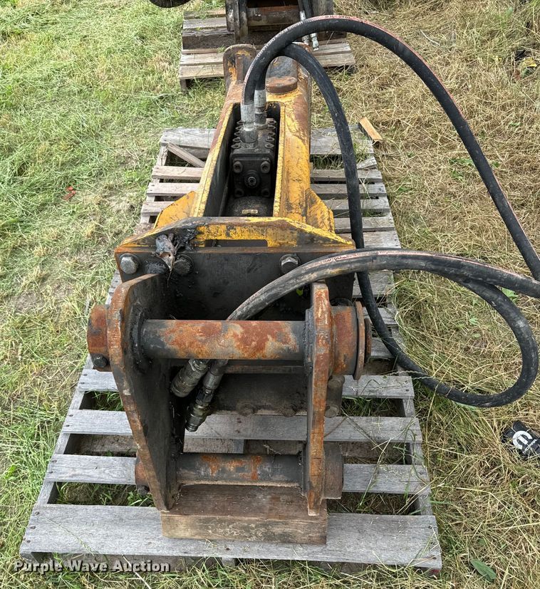 image for item EH3874 Arrowhead S230 breaker